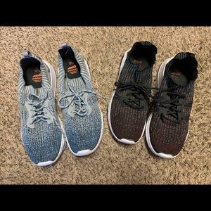 2 pairs of men’s Avia Enduropro shoes